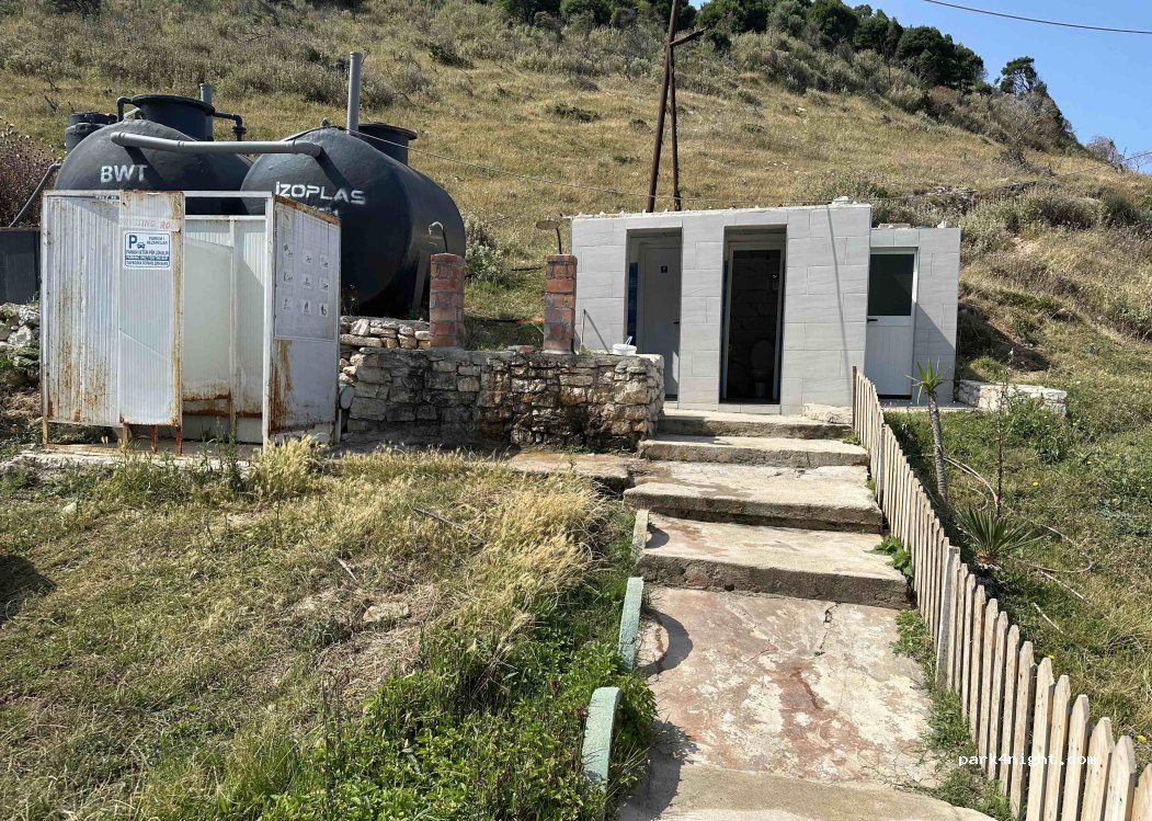 (9706) Ksamil - Unnamed Road — foto 3