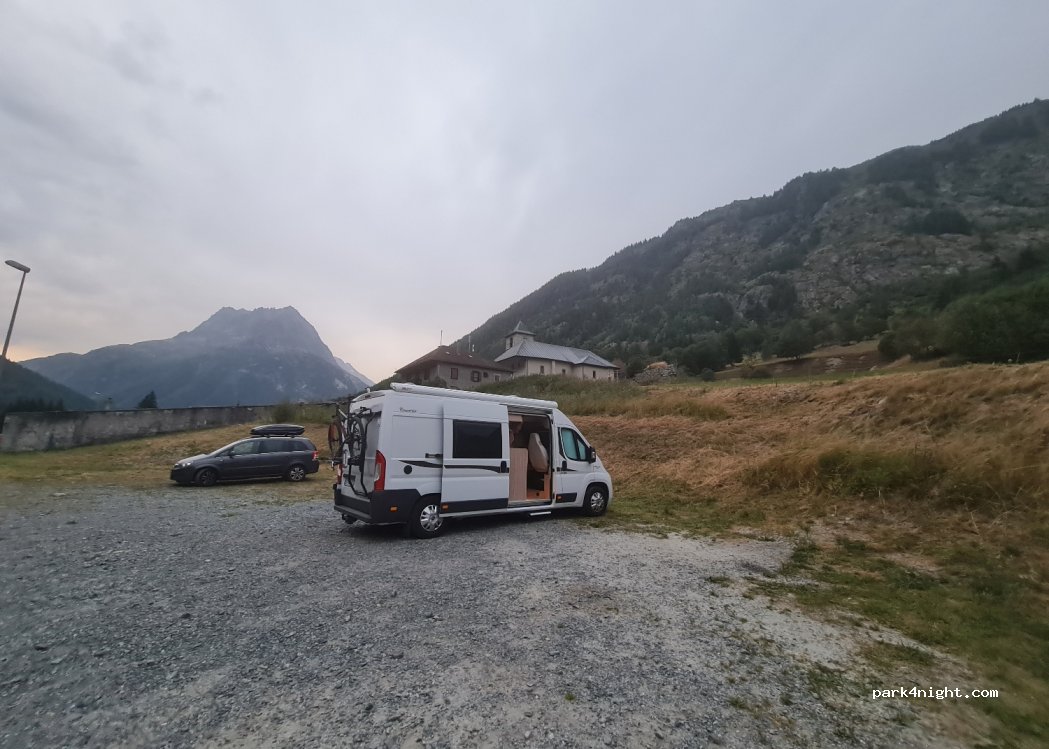 (74660) Vallorcine - Voie Communale 7 de l'Église à la Villaz — foto
