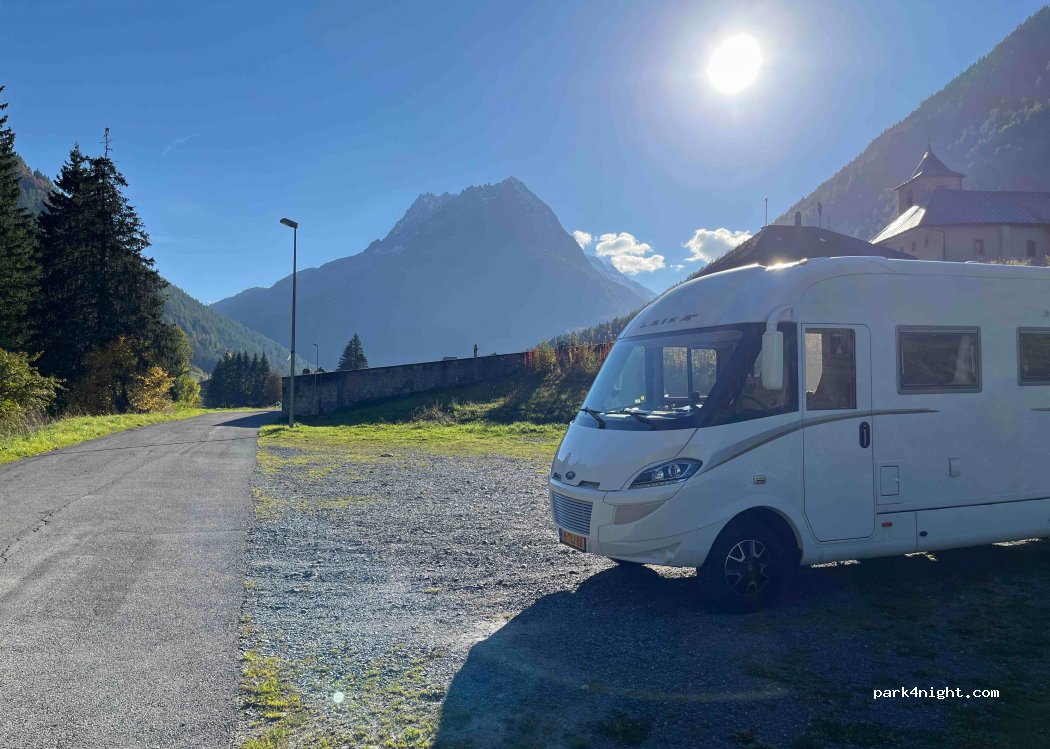 (74660) Vallorcine - Voie Communale 7 de l'Église à la Villaz — foto 2