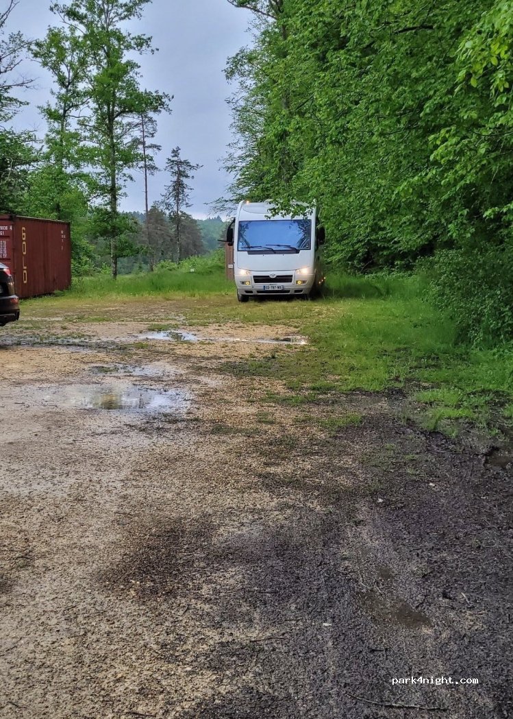 (24390) Hautefort - 200 Chemin du Thévenot — foto 3