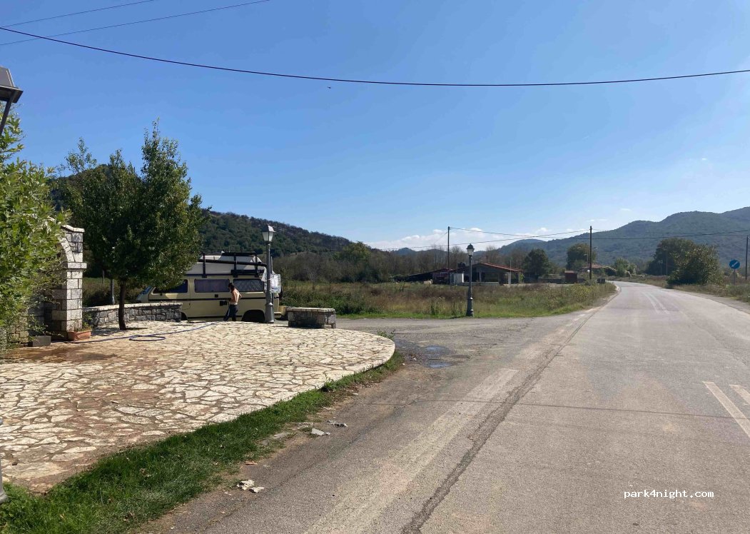 (221 00) Tripoli - Epar. Od. Tripolis - Vitinas — foto