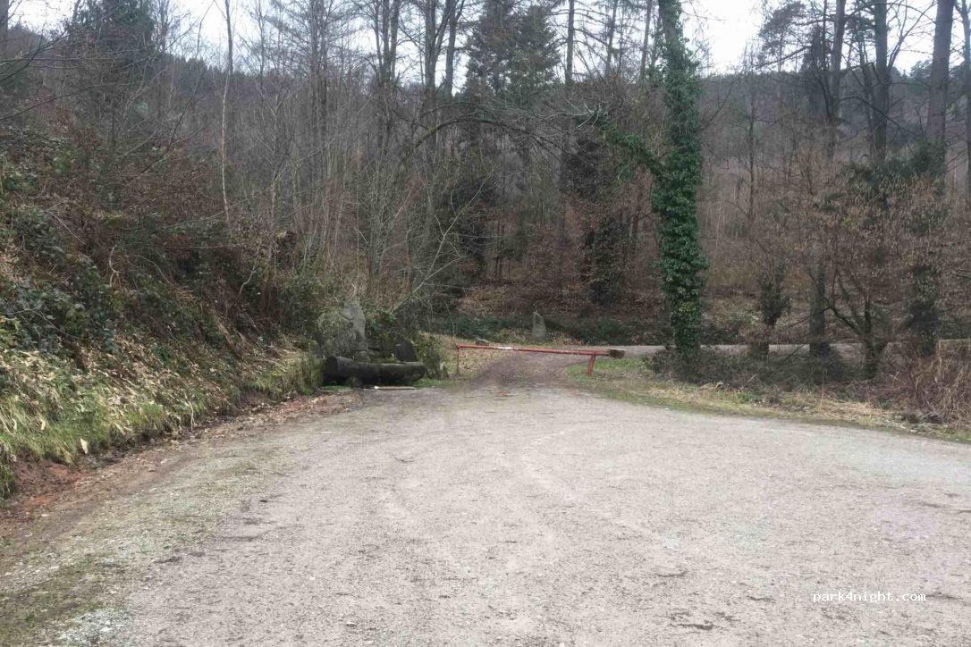 (76530) Baden-Baden - 1 Katzensteinstraße — foto 2
