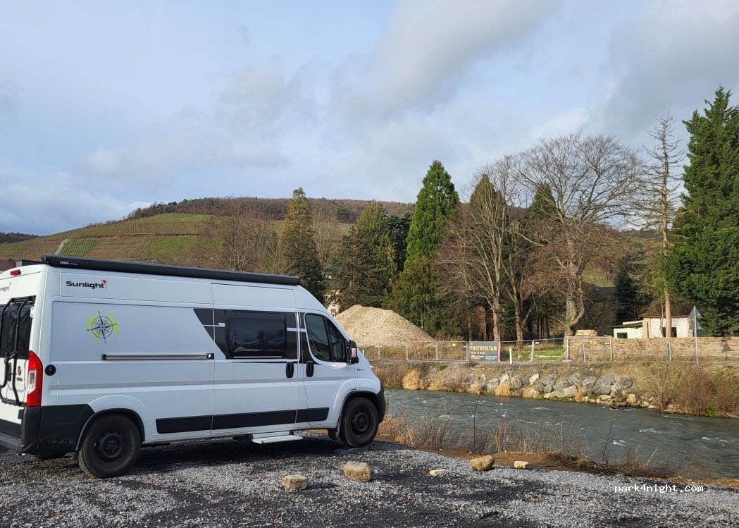 Camping and Reisemobilhafen — foto 5