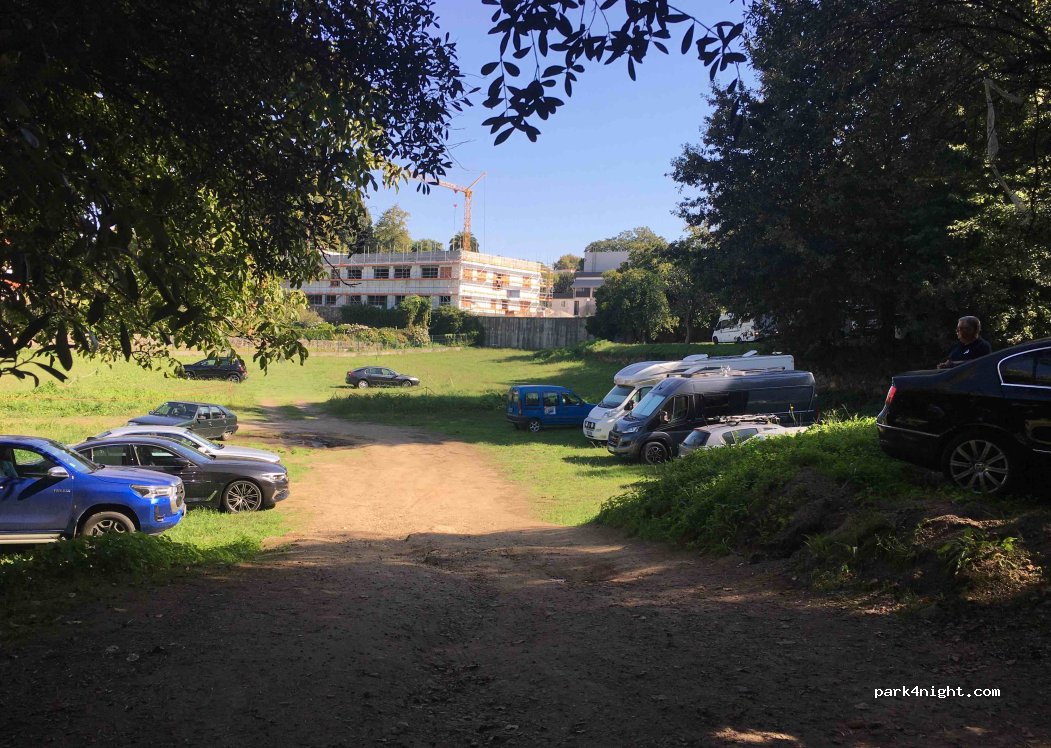 (4990-150) Ponte de Lima - 700 Rua Conde de Aurora — foto