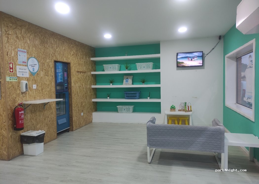 (4730-458) Vila de Prado - 4 Lugar de São Sebastião rua 2 — foto 2