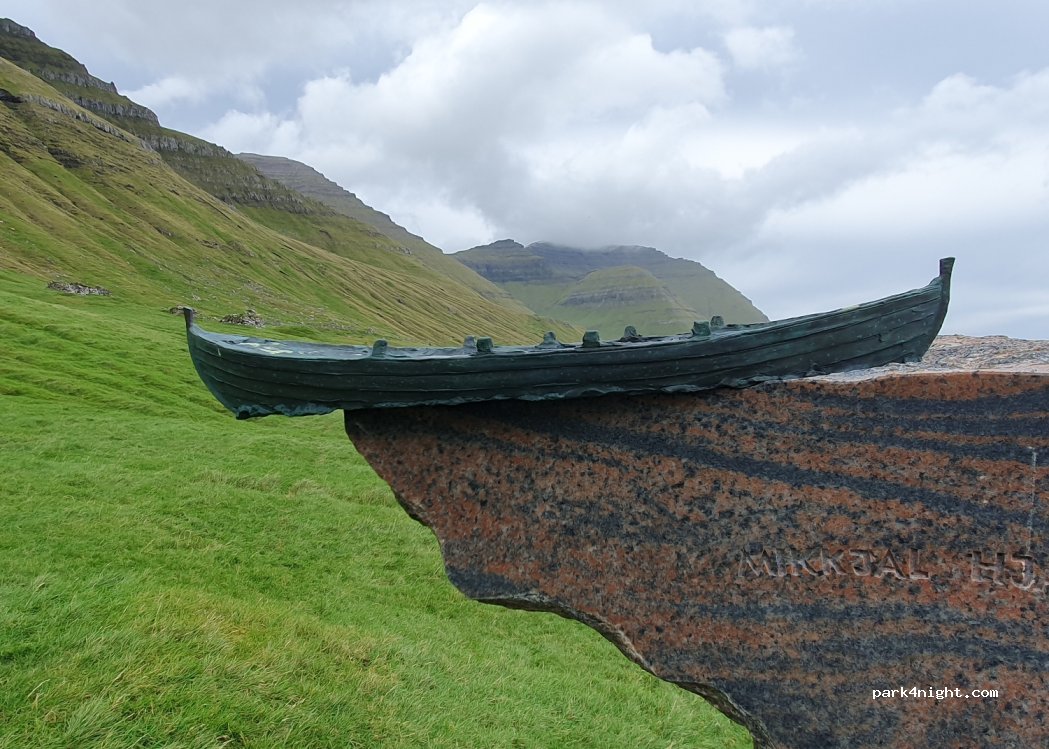 (785) Haraldssund - Unnamed Road — foto