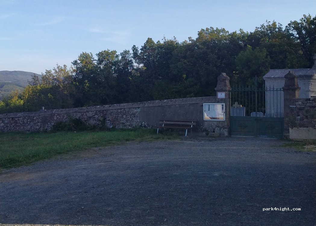 (58370) Larochemillay - 28 Le Bourg — foto