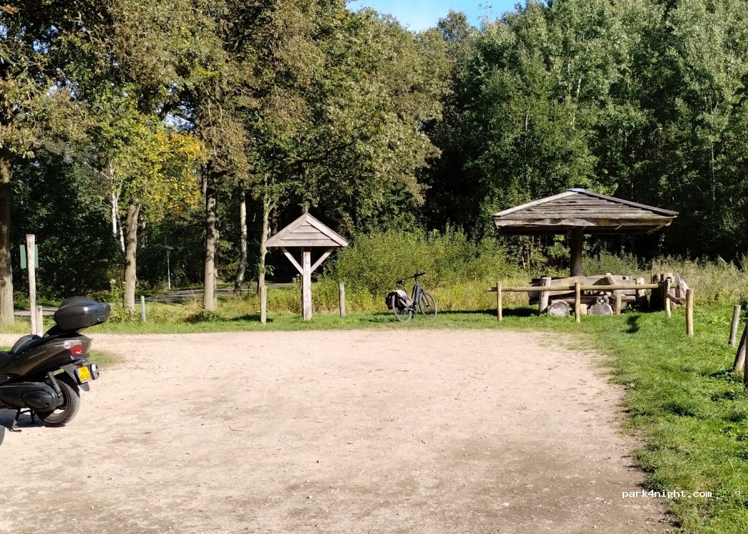 Parkeerplaats Het Brabants Landschap — foto 2