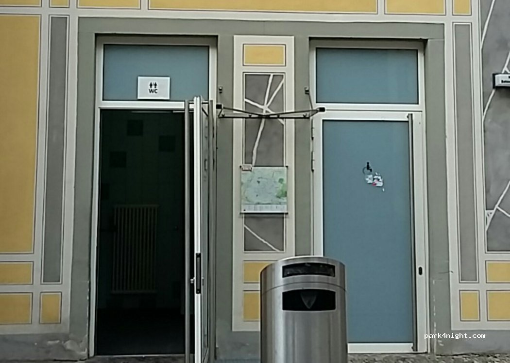 (79098) Freiburg im Breisgau - 19 Münsterplatz — foto