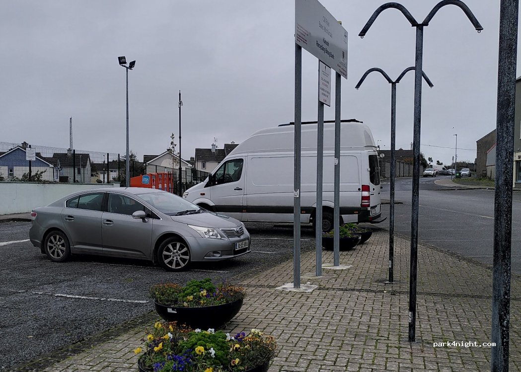 (V15 V294) Kilrush - 7a Place de Plouzane — foto
