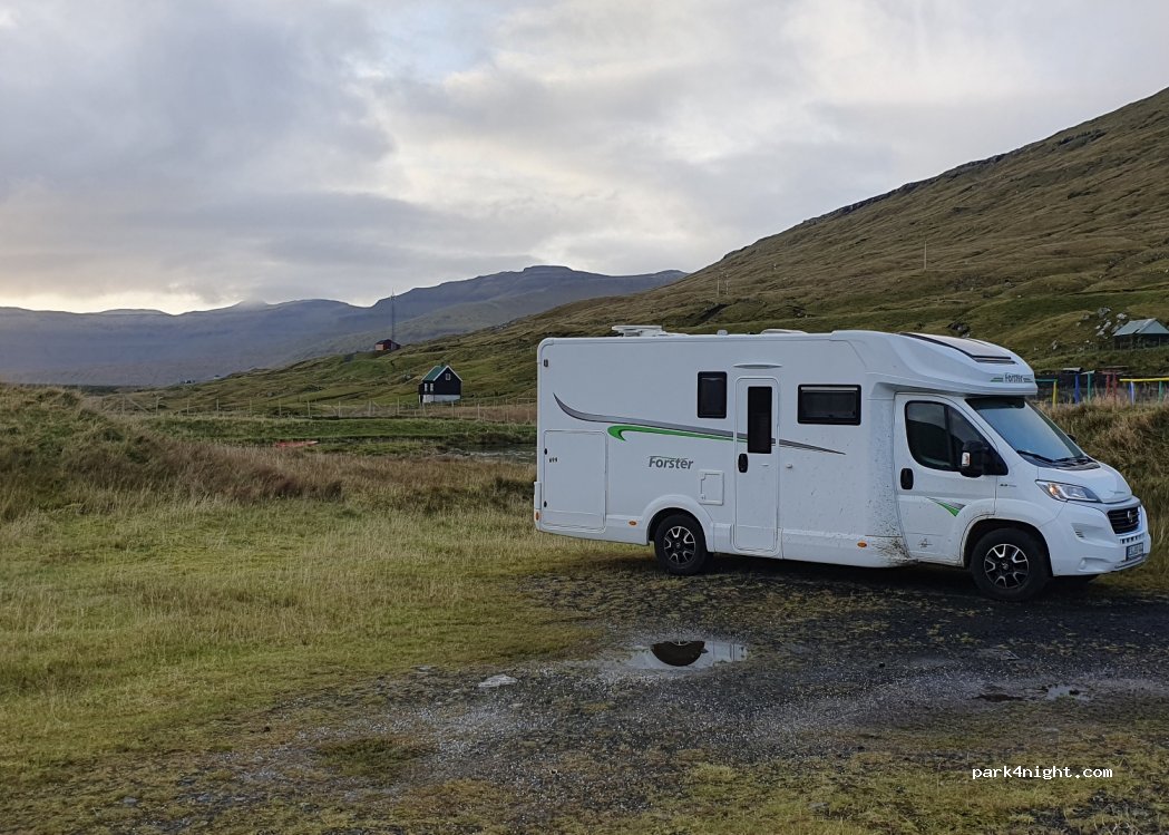 (437) Nesvík - 22 Nesvík — foto