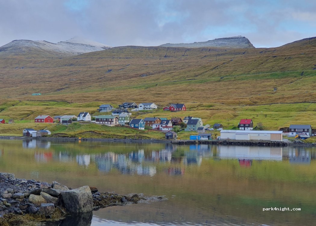 (437) Nesvík - 22 Nesvík — foto 2