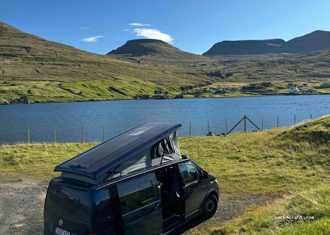 (437) Nesvík - 22 Nesvík — foto 3