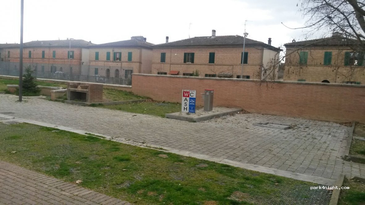 Area Comunale Torrenieri — foto