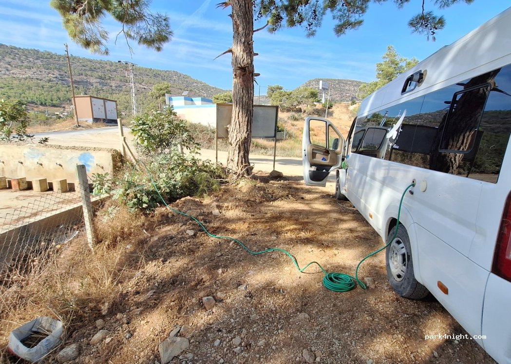 (33700) Gülnar - Unnamed Road — foto
