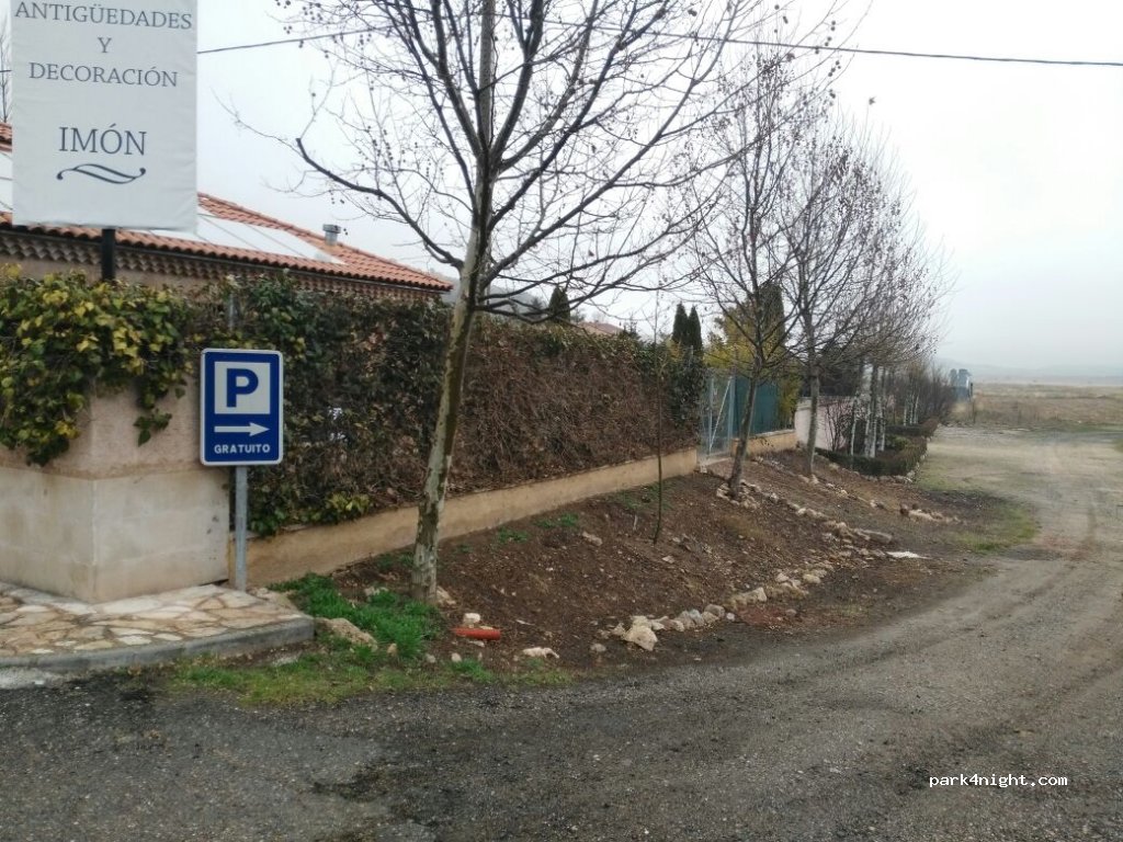 (19269) Imon - 68P Calle Cervantes — foto