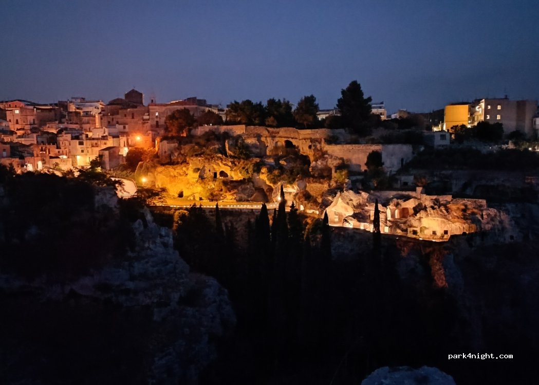(70024) Gravina in Puglia - 84 Via Civita — foto 2
