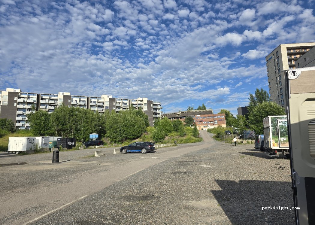(0484) Oslo - 113 Sandakerveien — foto 2