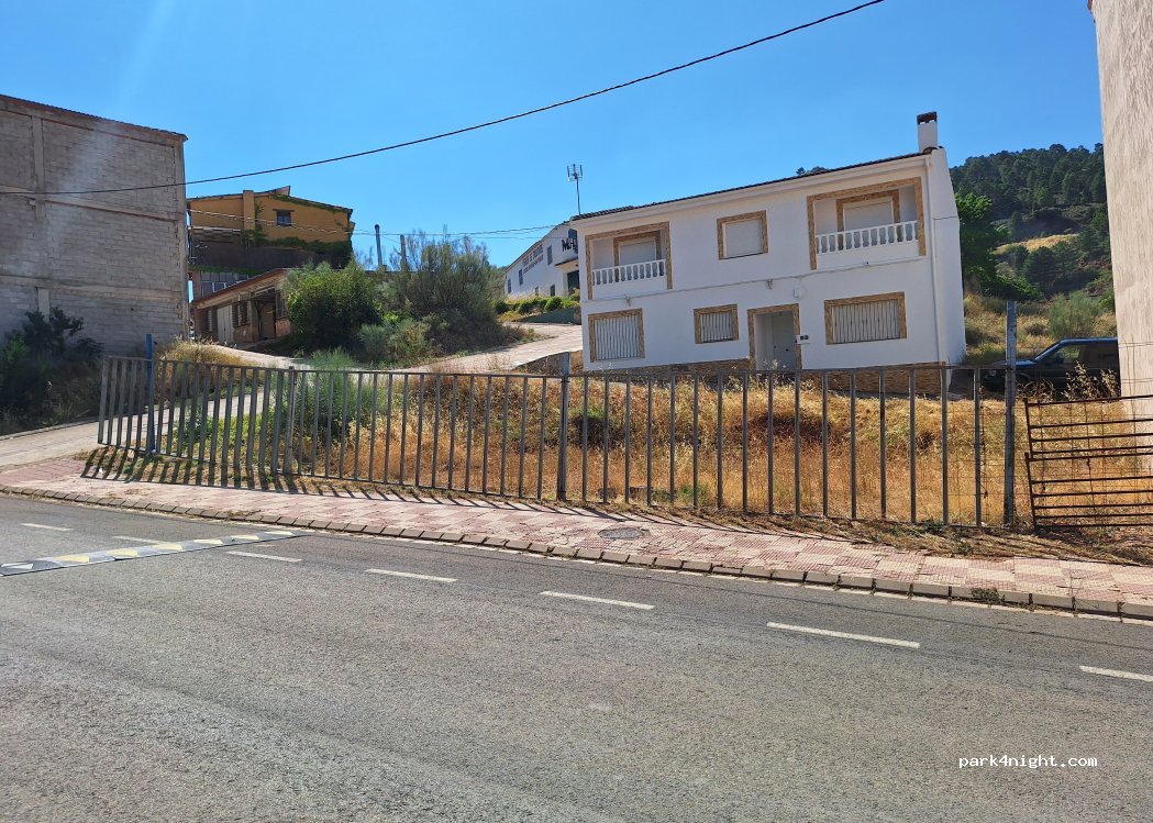 (02136) Paterna del Madera - 16E Avenida la Libertad — foto 3