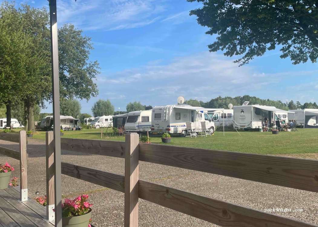 Minicamping Bij ons achter — foto 2