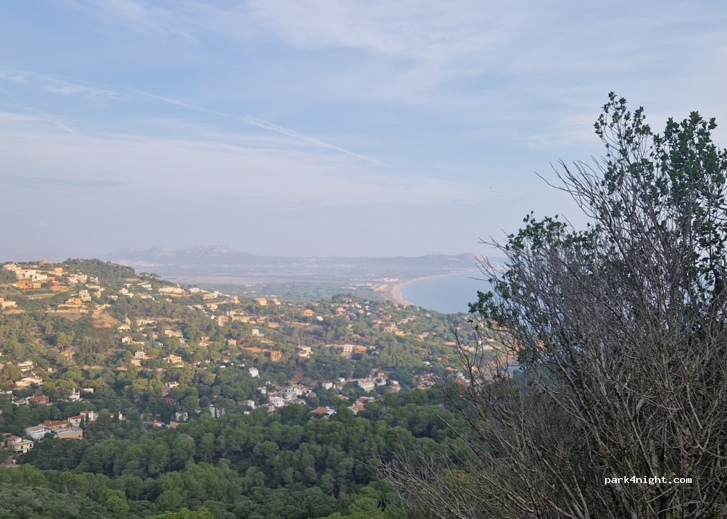 (17255) Begur - Passeig de Carmen Amaya — foto 2