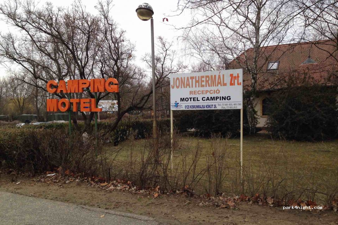 Jonathermál Motel and Camping — foto