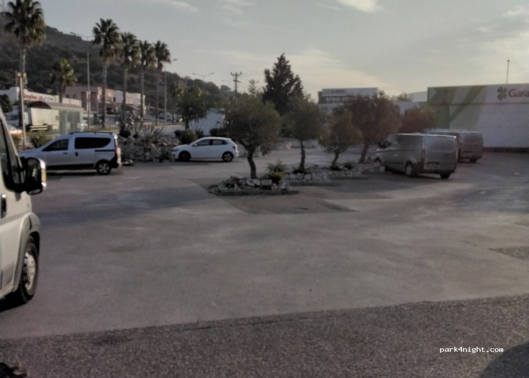 (48400)  - 301 Kıbrıs Şehitleri Caddesi — foto