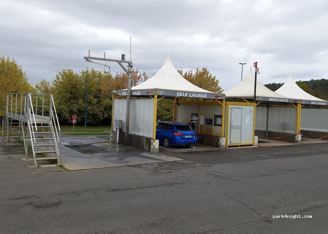 (58500) Clamecy - Allée Mermoz — foto