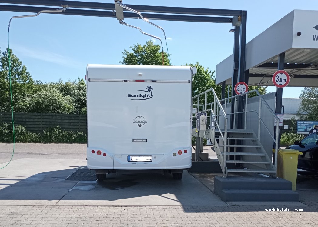 (33034) Brakel - 11 Driburger Straße — foto 4