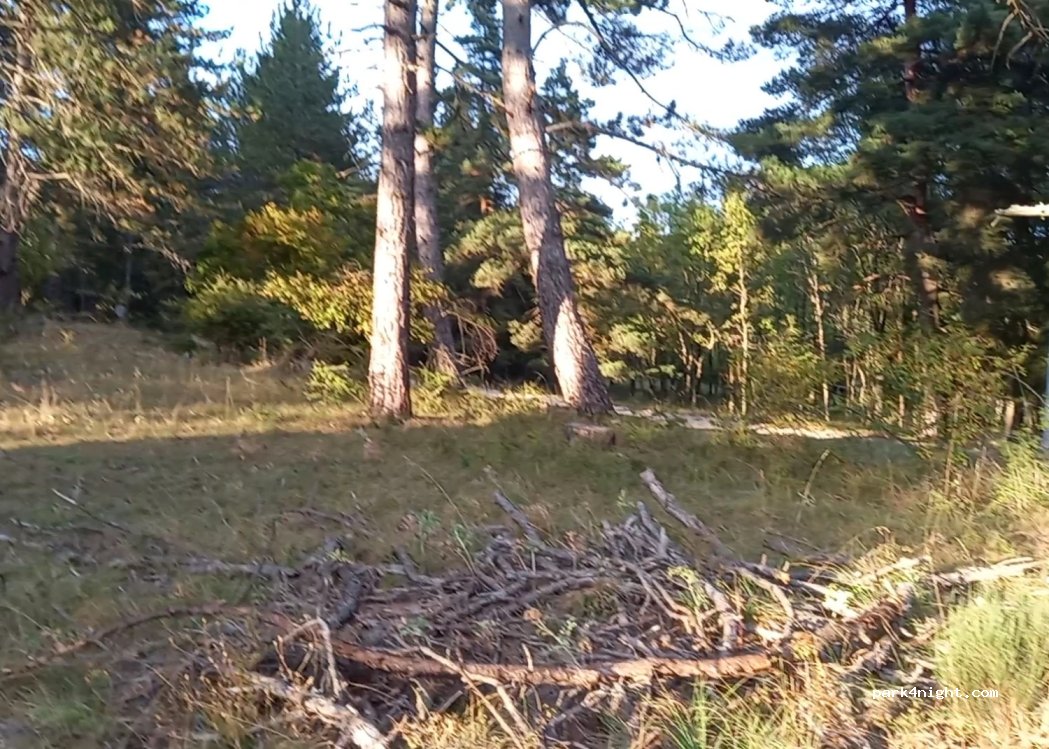 (04200) Les Omergues - 1456 Les Meyniers — foto 2