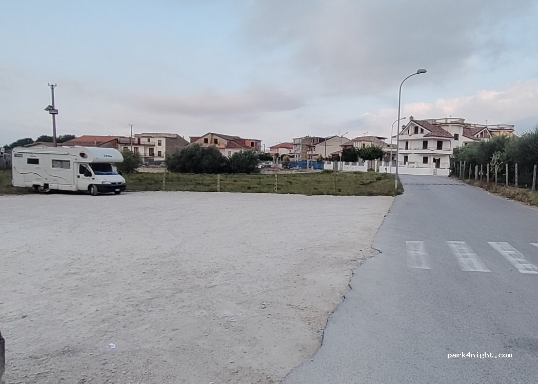 (81052) Pignataro Maggiore - 8 Via Calvi — foto