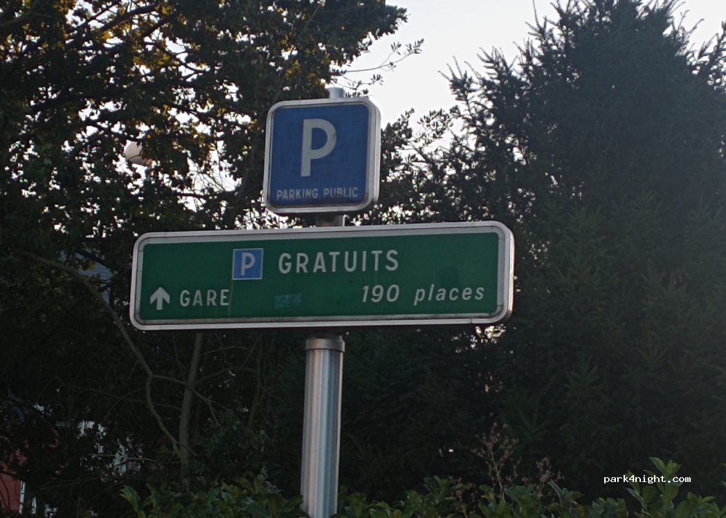 (59400) Cambrai - 21 Place Leclerc — foto 2