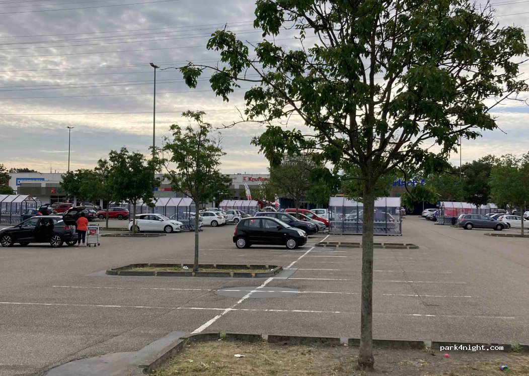 (76137) Karlsruhe - 111 Durlacher Allee — foto