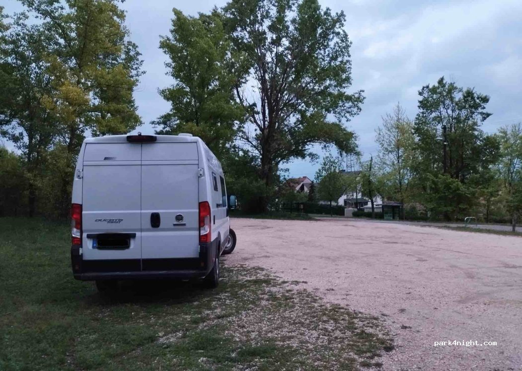 (2837) Vértesszőlős - 2 Szarvas utca — foto 3