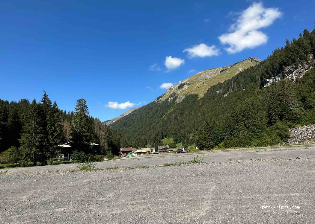 (74110) Montriond - Voie Communale Náµ’5 dite d'Ardent — foto 2