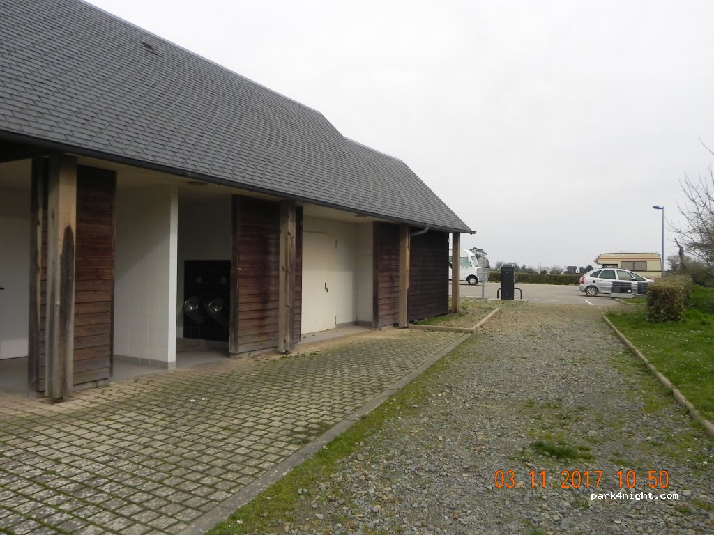 (29630) Plougasnou - 5 Rue des Martyrs — foto 3