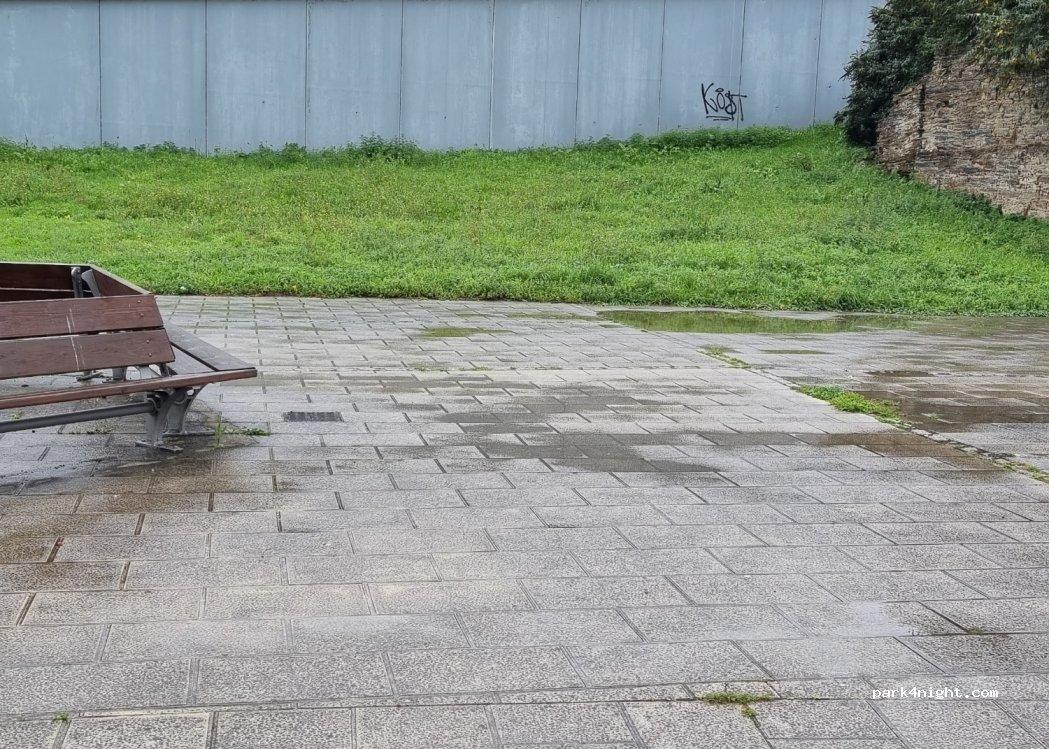 (27297) Lugo - 64 Rúa Serra de Meira — foto 4