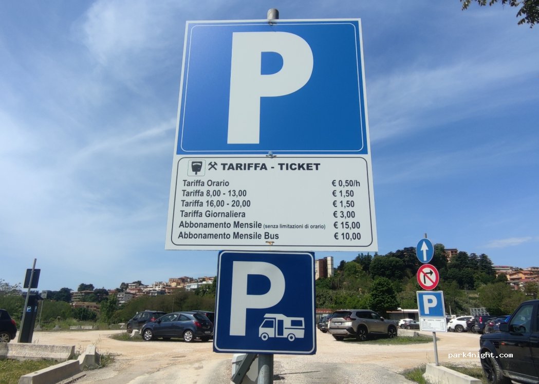 (00049) Velletri - 4 Via Vecchia di Napoli — foto