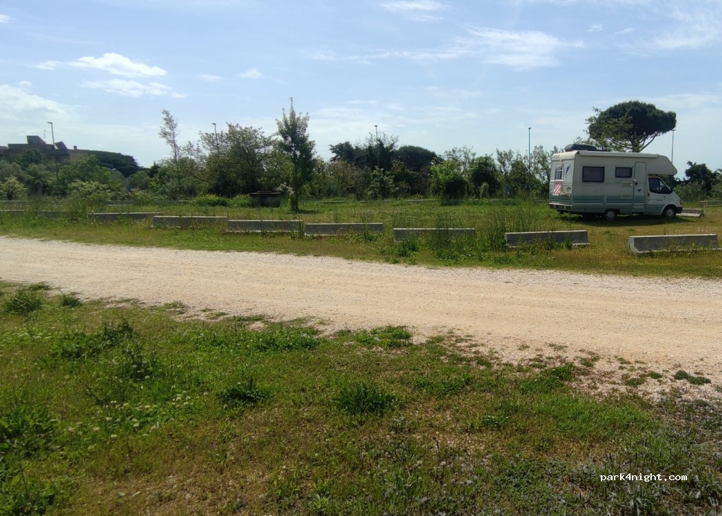 (00049) Velletri - 4 Via Vecchia di Napoli — foto 3