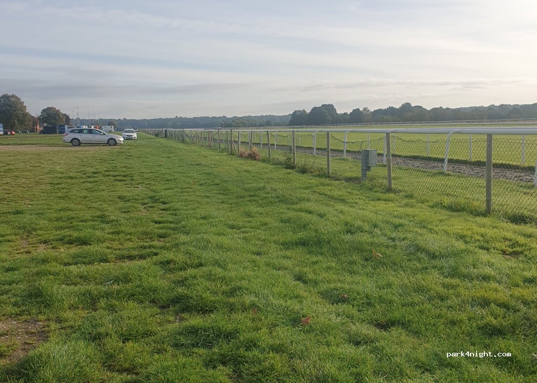 (DN2 6DZ) Doncaster - 61 Leger Way — foto