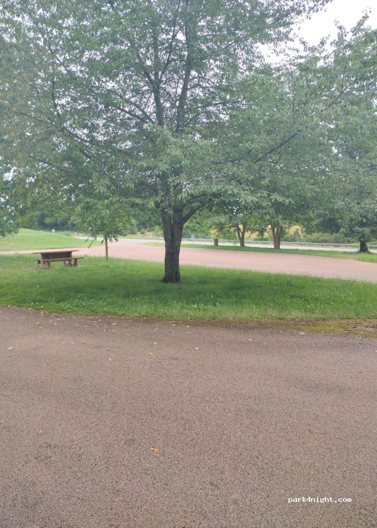 (63440) Saint-Rémy-de-Blot - D2144 — foto