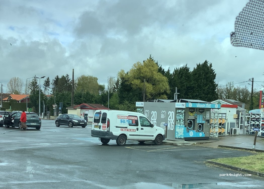 (33133) Galgon - 4 Avenue Fernand Pillot — foto 2