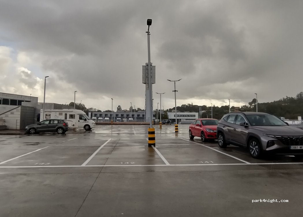 (15171) Oleiros - 18 Rúa Barbanza — foto 2
