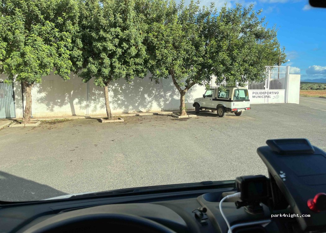 (23510) Torreblascopedro - 20D Avenida de Andalucia — foto
