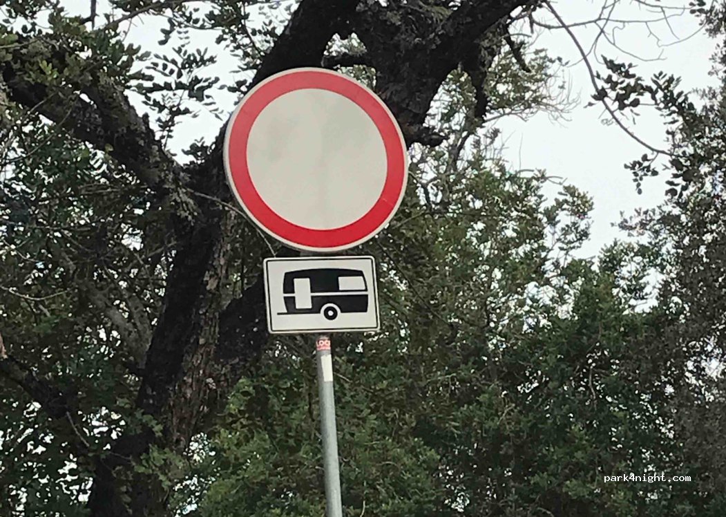 (8100) Querença - Unnamed Road — foto