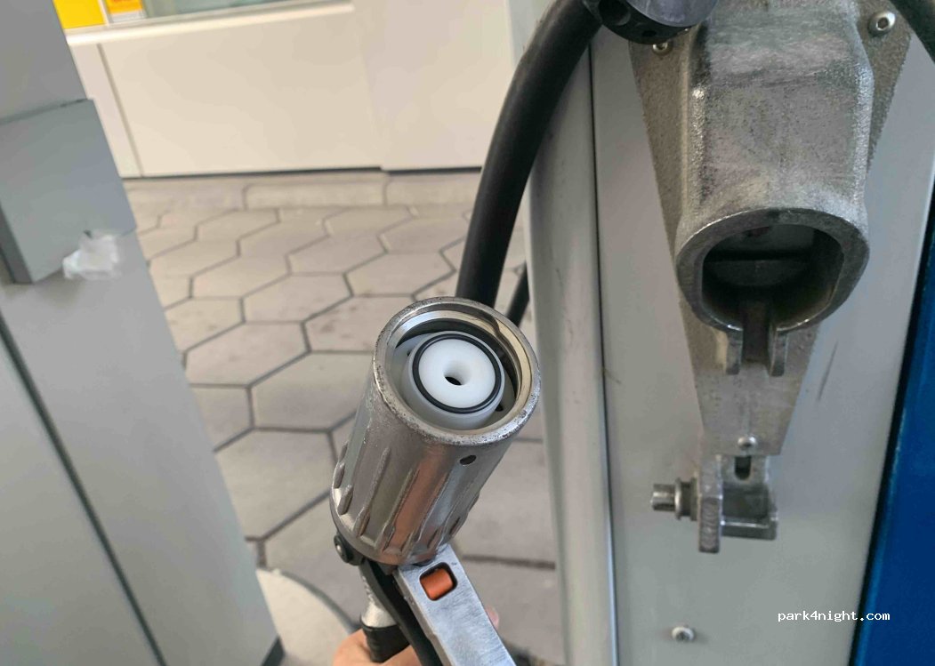 (76532) Baden-Baden - 6 Ooser Hauptstraße — foto 3