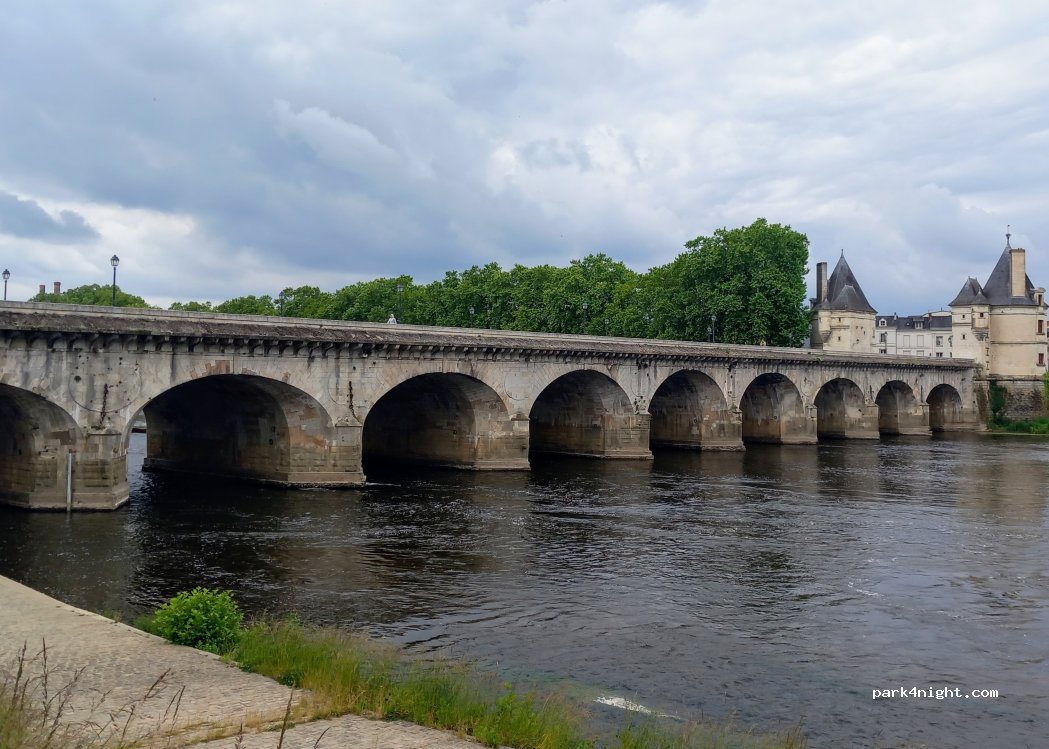 (86100) Châtellerault - 13 Rue Aimé Rasseteau — foto