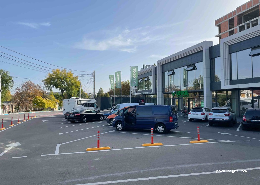 (105) Cricova - 105 Strada Chișinăului — foto