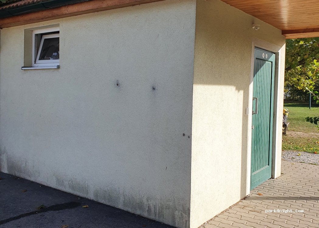 (3495) Rohrendorf bei Krems - 1 Kirchenplatz — foto