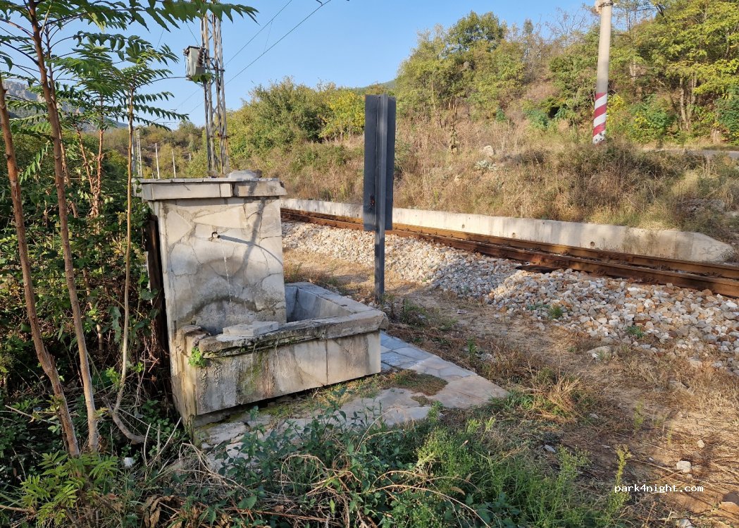 (2845) Stara Kresna - Unnamed Road — foto
